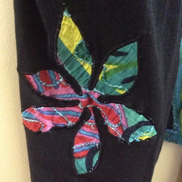 Beautiful Leopards & Roses tank - Picture 4 of 9